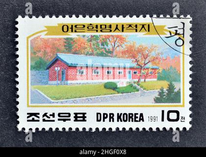 Abgesagte Briefmarke gedruckt von Nordkorea, die OUN zeigt, um 1991. Stockfoto