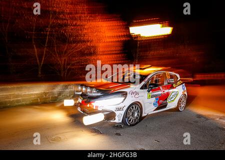 Monaco, Frankreich. 20th Januar 2022. 63 Jérôme AYMARD (FRA), Sandrine AYMARD BOUIX (FRA), Jérôme AYMARD RENAULT Clio RS, Aktion während der Rallye-Weltmeisterschaft 2022, Ausgabe 90th der Rallye Monte Carlo vom 20. Bis 23. Januar 2022 in Monaco - Foto François Flamand/DPPI Quelle: DPPI Media/Alamy Live News Stockfoto