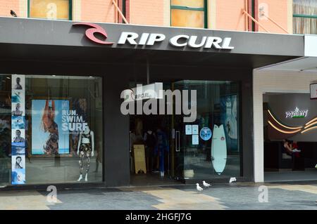 Ein Blick auf den Surfladen Rip Curl auf dem Corso in Manly, Australien Stockfoto