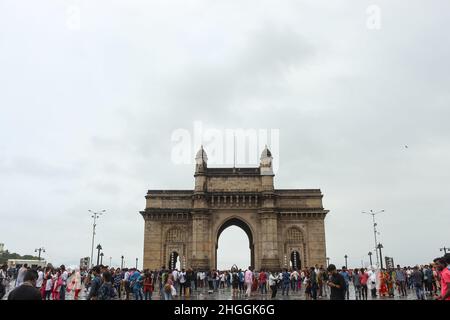 Gateway of India, während Monsoon Mumbai, Maharashtra, Indien. Stockfoto