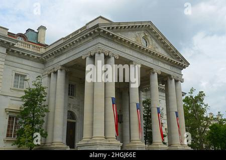 Die Memorial Continental Hall ist ein Gebäude im georgianischen Revival-Stil aus dem Jahr 1910 in der 1776 D Street NW, Washington DC, USA. Jetzt ist dieses Gebäude der Hauptsitz von Stockfoto