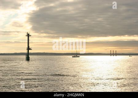 Blick auf Isle of Wight bei Sonnenuntergang Stockfoto