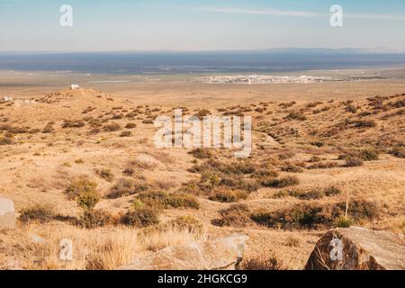 Das Township der White Sands Missile Range, ein Testgelände der US-Armee, in New Mexico, USA, von der Autobahn aus gesehen Stockfoto