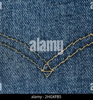 Blaue Jeans-Gesäßtaschen. Levis Modern Urban Lifestyle Denim Bekleidung. Levi Strauss Jeans – Foto Von Oben. Neue LEVI'S 501 Jeans. Klassisches Jeans-Modell. 31 Stockfoto