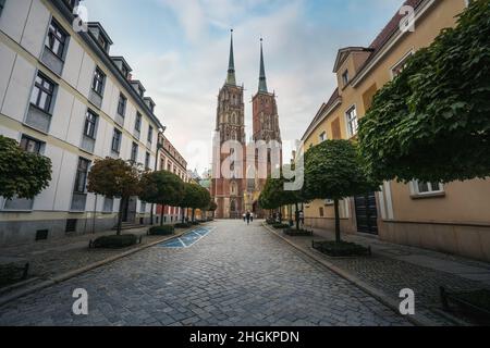 Kathedrale von St. Johannes dem Täufer auf der Dominsel (Ostrow Tumski) - Breslau, Polen Stockfoto