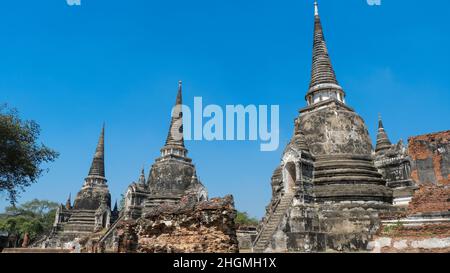 Die ikonischen Pagoden im Wat Phra Sri Sanphet, dem berühmtesten Tempel in Ayutthaya, einer ehemaligen Hauptstadt Thailands und Weltkulturerbe Stockfoto