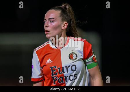 Rotterdam, Niederlande. 21st Januar 2022. ROTTERDAM, NIEDERLANDE - 21. JANUAR: Annouk Boshuizen von Feyenoord während des Womans Pure Energie Eredivisie-Matches zwischen Feyenoord und VV Alkmaar im Sportpark Varkenoord am 21. Januar 2022 in Rotterdam, Niederlande (Foto: Herman Dingler/Orange Picics) Credit: Orange Pics BV/Alamy Live News Stockfoto