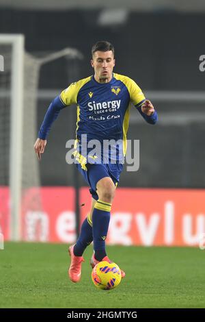 Verona, Italien. 21st Januar 2022. Nicolo Casale (Hellas Verona) während des italienischen "Serie A"-Spiels zwischen Hellas Verona 2-1 Bologna im Marc Antonio Bentegodi-Stadion am 21. Januar 2022 in Verona, Italien. Kredit: Maurizio Borsari/AFLO/Alamy Live Nachrichten Gutschrift: Aflo Co. Ltd./Alamy Live Nachrichten Stockfoto