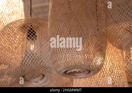 Handgefertigte Strohlampen Stockfoto