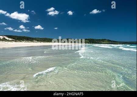 Wunderschöner Cave Beach im Booderee National Park. Stockfoto