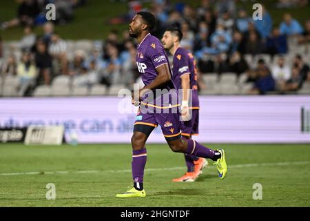 Netstrata Jubilee Stadium, Kogarah, Australien. 22nd Januar 2022. Australian A-League Football, Sydney FC gegen Perth Glory; Daniel Sturridge von Perth Glory tritt ins Feld Kredit: Action Plus Sports/Alamy Live News Stockfoto