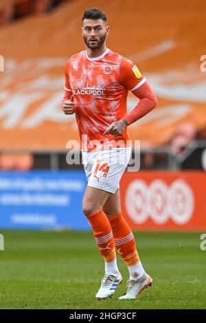 Blackpool, Großbritannien. 22nd Januar 2022. Gary Madine #14 von Blackpool während des Spiels in , am 1/22/2022. (Foto von Craig Thomas/News Images/Sipa USA) Quelle: SIPA USA/Alamy Live News Stockfoto