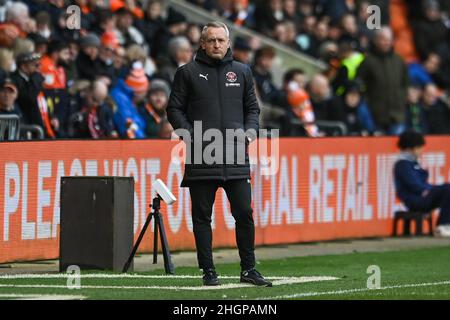 Blackpool, Großbritannien. 22nd Januar 2022. Neil Critchley Manager von Blackpool während des Spiels in , am 1/22/2022. (Foto von Craig Thomas/News Images/Sipa USA) Quelle: SIPA USA/Alamy Live News Stockfoto