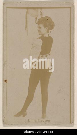 Lillie Leyton, aus der Schauspielerserie (N245) herausgegeben von Kinney Brothers to Promote Sweet Caporal Cigarettes 1890 herausgegeben von Kinney Brothers Tobacco Company American Trade Cards aus dem Set 'Actors and Actresses' (N245), herausgegeben 1890 von Kinney Brothers Tobacco zur Förderung von Sweet Caporal Cigarettes. Lillie Leyton, aus der Schauspielerserie (N245), herausgegeben von Kinney Brothers zur Förderung von Sweet Caporal Cigarettes 655372 Stockfoto