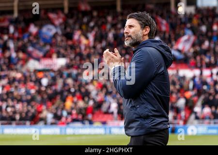 Sunderland, Großbritannien. 22nd Januar 2022. Portsmouth-Manager Danny Cowley vor der Sky Bet League ein Spiel zwischen Sunderland und Portsmouth im Stadium of Light am 22nd 2022. Januar in Sunderland, England. (Foto von Daniel Chesterton/phcimages.com) Quelle: PHC Images/Alamy Live News Stockfoto