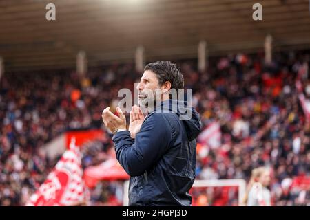 Sunderland, Großbritannien. 22nd Januar 2022. Portsmouth-Manager Danny Cowley vor der Sky Bet League ein Spiel zwischen Sunderland und Portsmouth im Stadium of Light am 22nd 2022. Januar in Sunderland, England. (Foto von Daniel Chesterton/phcimages.com) Quelle: PHC Images/Alamy Live News Stockfoto