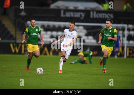 SWANSEA, GROSSBRITANNIEN. JAN 22nd Swansea Citys Neuzugang und sein Debüt Hannes Wolf (c) während des Sky Bet Championship-Spiels zwischen Swansea City und Preston North End am Samstag, 22nd. Januar 2022 im Liberty Stadium, Swansea. (Kredit: Jeff Thomas | MI Nachrichten) Kredit: MI Nachrichten & Sport /Alamy Live Nachrichten Stockfoto