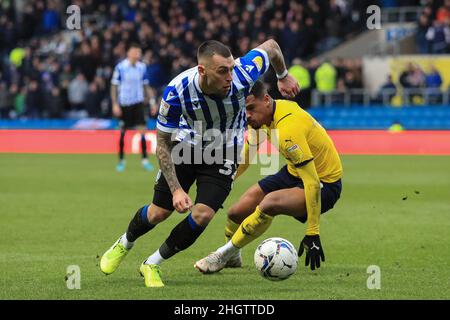 Oxford, Großbritannien. 22nd Januar 2022. Jack Hunt #32 von Sheffield Mittwoch auf den Angriff in Oxford, Großbritannien am 1/22/2022. (Foto von James Heaton/News Images/Sipa USA) Quelle: SIPA USA/Alamy Live News Stockfoto