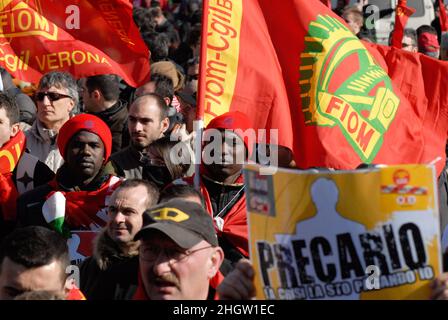 Rom, Italien 13/02/2009: NATIONALE Demonstration DER STAHLARBEITER VON FIOM GGIL. ©Andrea Sabbadini Stockfoto