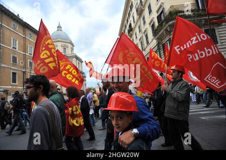 Rom, Italien 16/10/2010: NATIONALE Demonstration DER STAHLARBEITER VON FIOM GGIL. ©Andrea Sabbadini Stockfoto