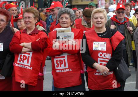 Rom, Italien 03/04/2004: Nationale Demonstration der Gewerkschaft CGIL SPI, CISL FNP, UIL UILP. Stockfoto