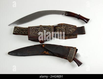 Messer (Kukri) mit Mantel, kleinem Messer, Gürtel, Etui und Box 19th Jahrhundert indisch oder nepalesisch. Messer (Kukri) mit Mantel, kleinem Messer, Gürtel, Tasche und Schachtel. Indisch oder nepalesisch. 19th Jahrhundert. Stahl, Holz, Leder, Federkiel. Messer Stockfoto