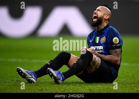 Mailand, Italien. 22. Januar 2022. Arturo Vidal vom FC Internazionale reagiert während des Fußballspiels der Serie A zwischen dem FC Internazionale und dem FC Venezia. Kredit: Nicolò Campo/Alamy Live Nachrichten Stockfoto