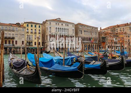 Wunderschöne Einblicke in die Lagunenstadt Venedig in Italien Stockfoto