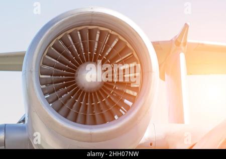 Motor Turbolüfter Motor Flugzeug im Heck Stockfoto
