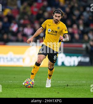 22. Januar - Brentford gegen Wolverhampton Wanderers - Premier League - Brentford Community Stadium Ruben Neves während des Spiels der Premier League im Brentford Community Stadium, London. Bildnachweis : © Mark Pain / Alamy Live News Stockfoto