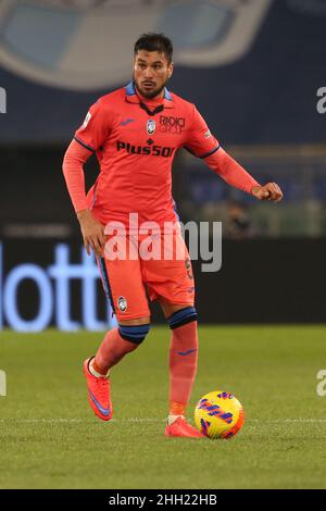 Der argentinische Verteidiger von Atalanta, Jose Luis Palomino, kontrolliert den Ball während des Fußballspiels der Serie A zwischen der SS Lazio und Atalanta im Olimpico-Stadion Roma in Mittelitalien am 22. Januar 2021. Stockfoto