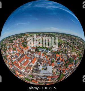 Region und Stadt Aichach von oben Stockfoto