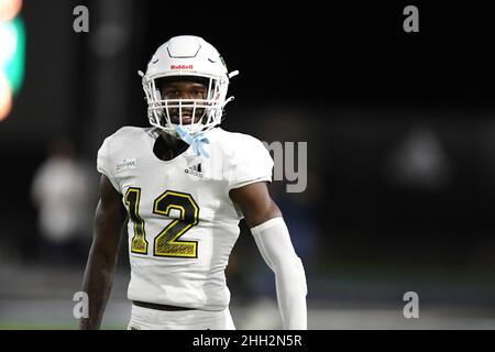 22. Januar 2022, Honolulu, Hawaii, USA: Team Makai Cornerback und Florida State Commit TRAVIS HUNTER (12) reagiert nach seinem Abfangen während des Polynesian Bowl, der am 22. Januar 2022 im Kunuiakea Stadium, Honolulu, Hawaii gespielt wurde. (Bild: © Steven Erler/ZUMA Press Wire) Stockfoto