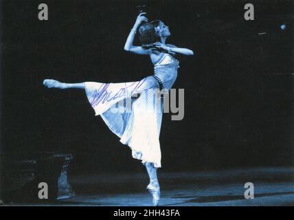 Anastasia Jurjewna Wolotschkowa (russisch: Анастасия Юрьевна Волочкова; geboren am 20. Januar 1976) ist eine ehemalige russische Primaballerina. Rückseite Postkarte der Russischen Föderation, 2000s. Stockfoto