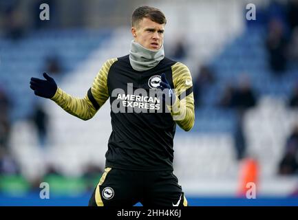 Der Solly March von Brighton und Hove Albion erwärmt sich vor dem Premier League-Spiel im King Power Stadium, Leicester. Bilddatum: Sonntag, 23. Januar 2022. Stockfoto