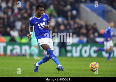 LEICESTER, GROSSBRITANNIEN. JAN 23rd Daniel Amartey von Leicester City während des Premier League-Spiels zwischen Leicester City und Brighton und Hove Albion am Sonntag, den 23rd. Januar 2022 im King Power Stadium, Leicester. (Kredit: Jon Hobley | MI News) Kredit: MI Nachrichten & Sport /Alamy Live News Stockfoto