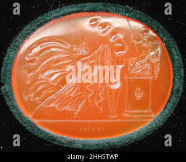 Hermine beruft sich auf Minerva Anfang des 19th. Jahrhunderts Italienisch das Intaglio ist eine Fälschung, eine von sechs in der Sammlung des Museums, ähnlich im Stil der italienischen neoklassischen Kupferstecher an Prinz Stanislaw Poniatowski von Polen. Die in einem figürlichen Stil, der dem von Antonio Canova geschuldet ist, ausgeführten Poniatowski-Edelsteine tragen die Namen der am meisten gefeierten Schnitzer im antiken Griechenland, wie Gnaios. Die Täuschung der Poniatowski-Edelsteine wurde 1895 enthüllt. Die sechs des Museums wurden von Tiffany & Co. In Samtkisten montiert. Hermine ruft Minerva 202572 auf Stockfoto