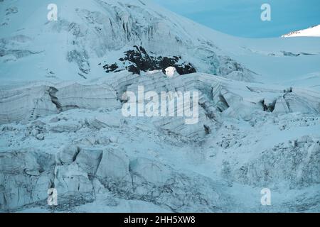 Gletscherbruch auf dem Roseg-Gletscher, Schweiz Stockfoto