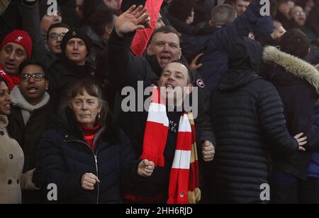 London, Großbritannien. 23rd Januar 2022. Liverpool-Fans feiern das Spiel der Premier League im Selhurst Park, London. Bildnachweis sollte lauten: Paul Terry/Sportimage Kredit: Sportimage/Alamy Live News Stockfoto