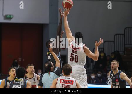 PalaRadi, Cremona, Italien, 23. Januar 2022, Vanoli Cremona während der Vanoli Basket Cremona gegen Umana Reyer Venezia - Italienische Basketball A Serie Championship Stockfoto