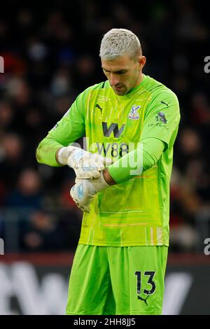 London, Großbritannien. 23rd Januar 2022. Vicente Guaita von Crystal Palace während des Premier League-Spiels zwischen Crystal Palace und Liverpool im Selhurst Park, London, England am 23. Januar 2022. Foto von Carlton Myrie. Nur zur redaktionellen Verwendung, Lizenz für kommerzielle Nutzung erforderlich. Keine Verwendung bei Wetten, Spielen oder Veröffentlichungen einzelner Clubs/Vereine/Spieler. Kredit: UK Sports Pics Ltd/Alamy Live Nachrichten Stockfoto