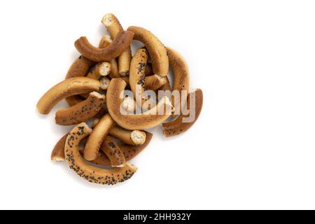 Bagel mit Mohnsamen isoliert auf weißem Hintergrund, Bagels-Stücke, Draufsicht, Lebensmittelbäckerei-Konzept Stockfoto