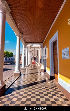 Spanische Kolonialarchitektur im wunderschönen Granada, Nicaragua Stockfoto