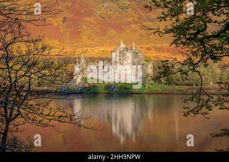 KILCHURN CASTLE (1450-1600) LOCH AWE DALMALLY SCHOTTLAND VEREINIGTES KÖNIGREICH Stockfoto