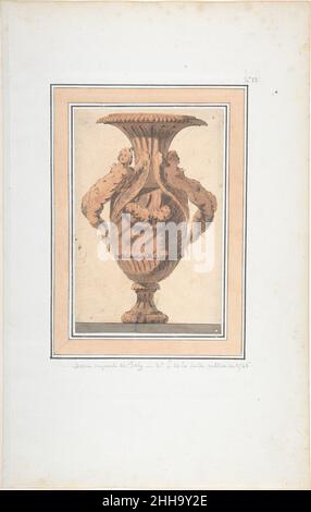 Design für Vase Mitte des 18th. Jahrhunderts nach Jacques François Joseph Saly Französisch. Design für Vase. Nach Jacques François Joseph Saly (Französisch, Valenciennes 1717–1776 Paris) Mitte 18th. Stift und schwarze Tinte, Pinsel und Grauwäsche, Pinsel und Sanguine waschen Stockfoto