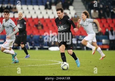 Paris, Frankreich. 23rd Januar 2022. Lionel Messi vom PSG während des Fußballspiels der französischen Ligue 1 zwischen Paris Saint-Germain und Stade de Reims am 23. Januar 2022 im Stadion Parc des Princes in Paris, Frankreich - Foto Jean Catuffe / DPPI Credit: DPPI Media/Alamy Live News Stockfoto