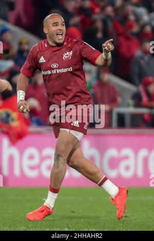 Limerick, Irland. 24th Januar 2022. Simon ZEBO aus Münster feiert am 23. Januar 2022 nach dem Punktespiel beim Heineken Champions Cup, Runde 4, Pool B zwischen Munster Rugby und Wespen im Thomond Park in Limerick, Irland (Foto von Andrew SURMA/ Quelle: SIPA USA/Alamy Live News Stockfoto