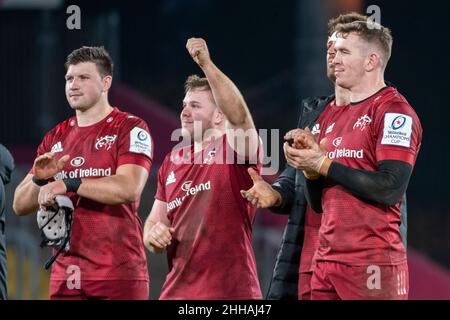 Limerick, Irland. 24th Januar 2022. Scott BUCKLEY von Munster dankt den Fans beim Heineken Champions Cup, Runde 4, Pool B Spiel zwischen Munster Rugby und Wespen im Thomond Park in Limerick, Irland am 23. Januar 2022 (Foto von Andrew SURMA/ Quelle: SIPA USA/Alamy Live News Stockfoto