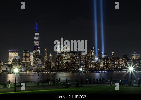 Skyline von New York City zum 18th. Jahrestag der Anschläge vom 11th. September Stockfoto