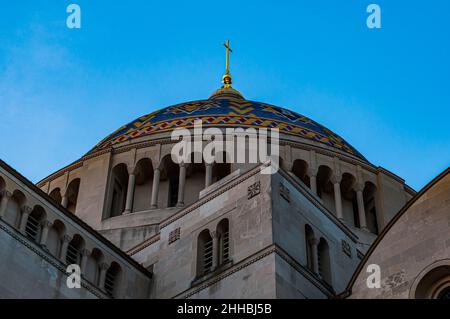 Foto der Basilika des Nationalheiligtums der Unbefleckten Empfängnis, Washington, DC USA Stockfoto